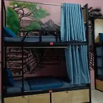Tt House