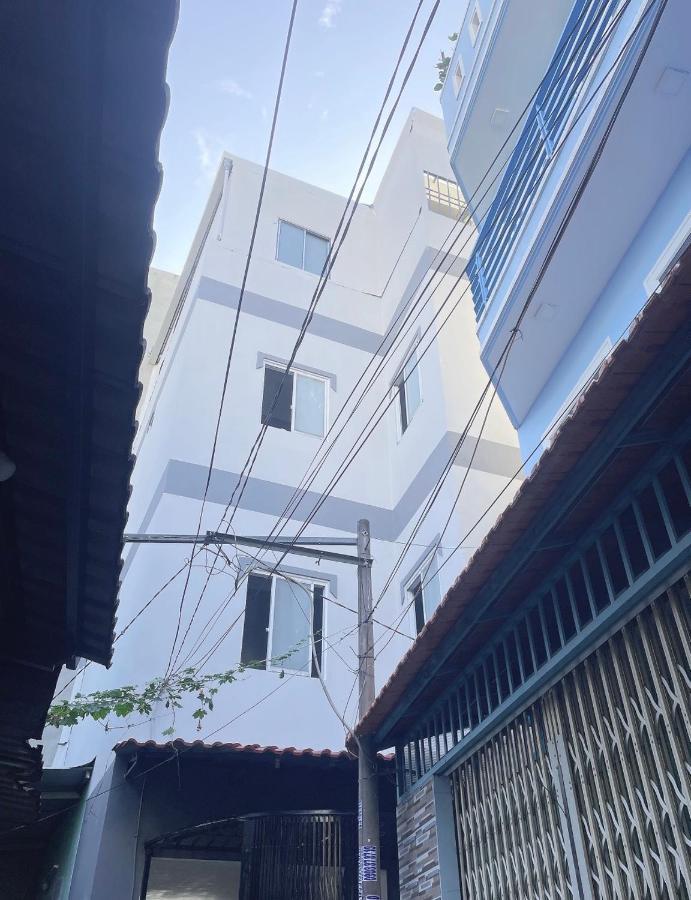 Tt House